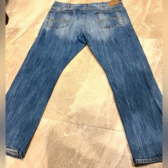 American Eagle. Men’s Relaxed Straight Jeans - Picture 2 of 2